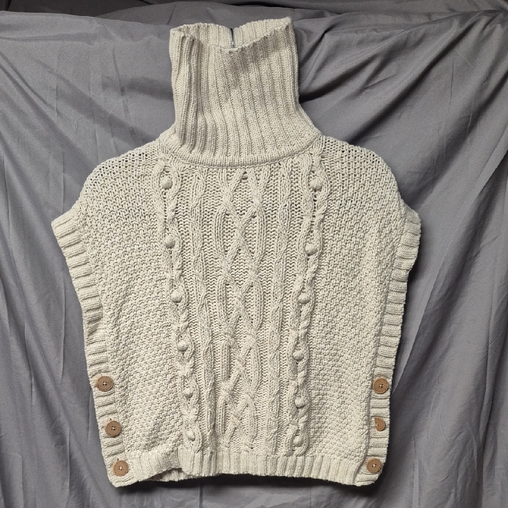 Elegant Cream Cable Knit Turtleneck Sweater Poncho